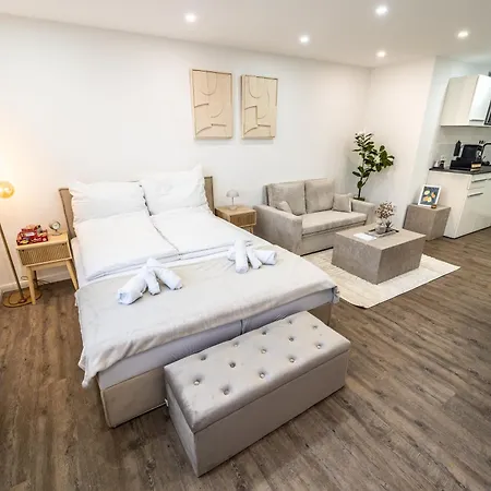 Apartmán Altstadtperle - Tv, 4 Gaeste, Waschmaschine, Innenstadt