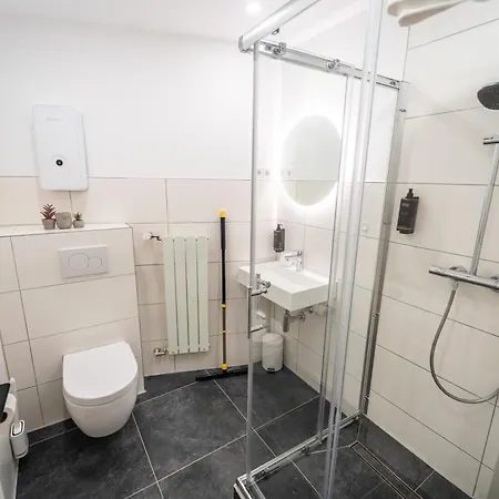 Altstadtperle - Tv, 4 Gaeste, Waschmaschine, Innenstadt * Бремен