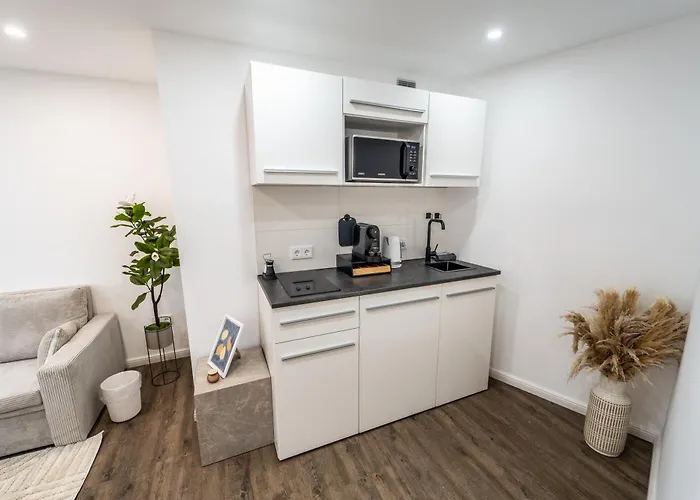 Altstadtperle - Tv, 4 Gaeste, Waschmaschine, Innenstadt * Brémy